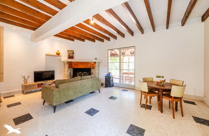 Maison en pierre de 8 pièces principales — photo 2