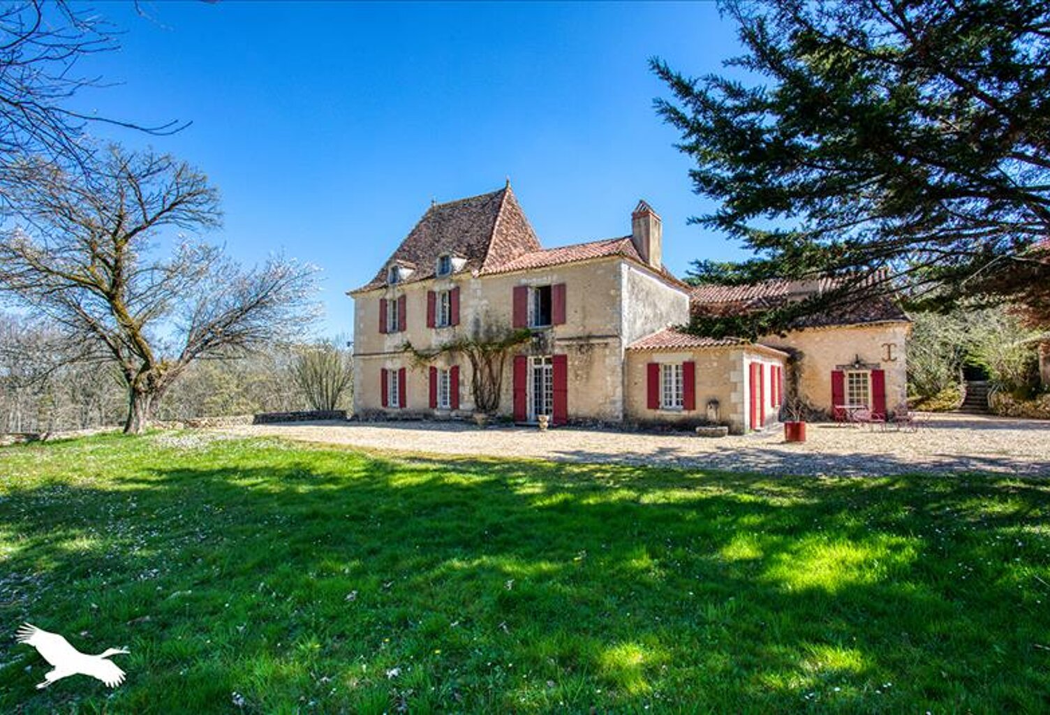 Domaine de 10 pièces principales — photo 1