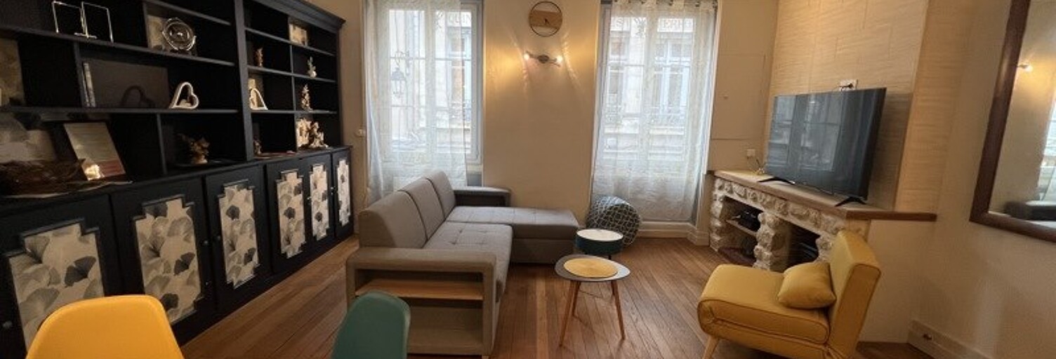 Immeuble   m² à vendre à Saint-Amand-Montrond (18200)