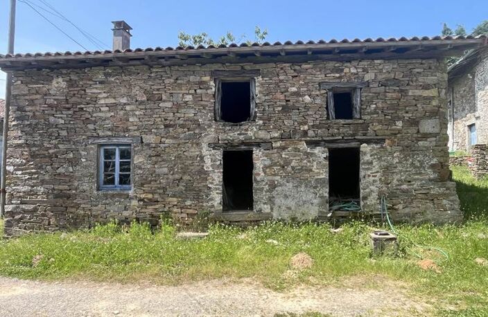 Maison en pierre de 4 pièces principales — photo 2