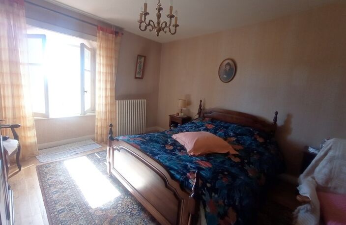 Maison de bourg de 4 pièces principales — photo 4