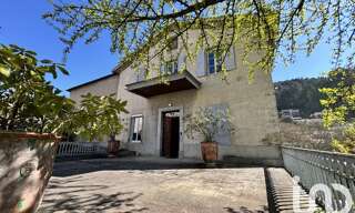 Appartement 6 Pièces 152 m² à vendre à Vals-les-Bains (07600)