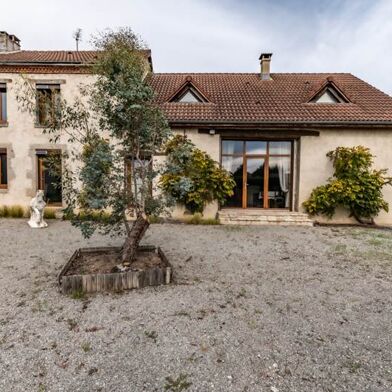 Maison 8 pièces 265500 €