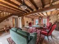 Maison en pierre de 8 pièces principales — photo 2