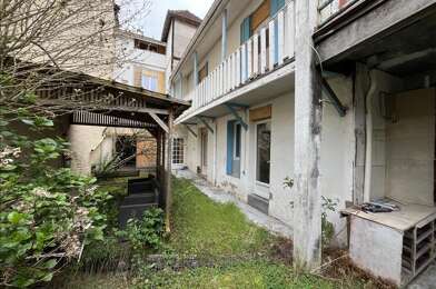 Immeuble  160500 €