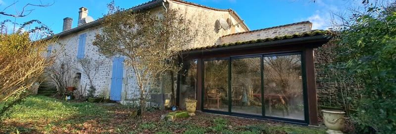 Maison 5 Pièces 248 m² à vendre à Montmoreau (16190)