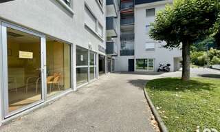 Commerce  66 m² à vendre à Jarrie (38560)