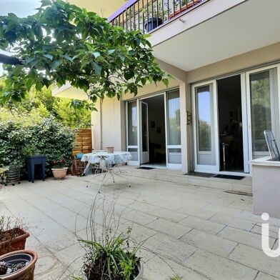 Appartement 4 pièces 270000 €