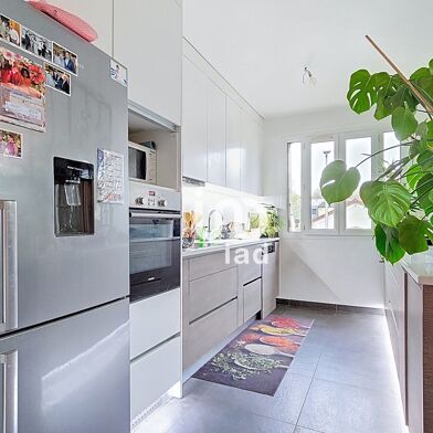 Appartement 3 pièces 255000 €