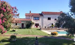 Maison 9 Pièces 400 m² à vendre à Sérigny (86230)