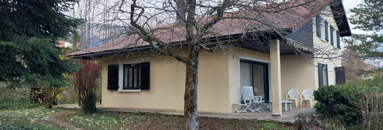 Maison 5 Pièces 207 m² à vendre à Gex (01170)