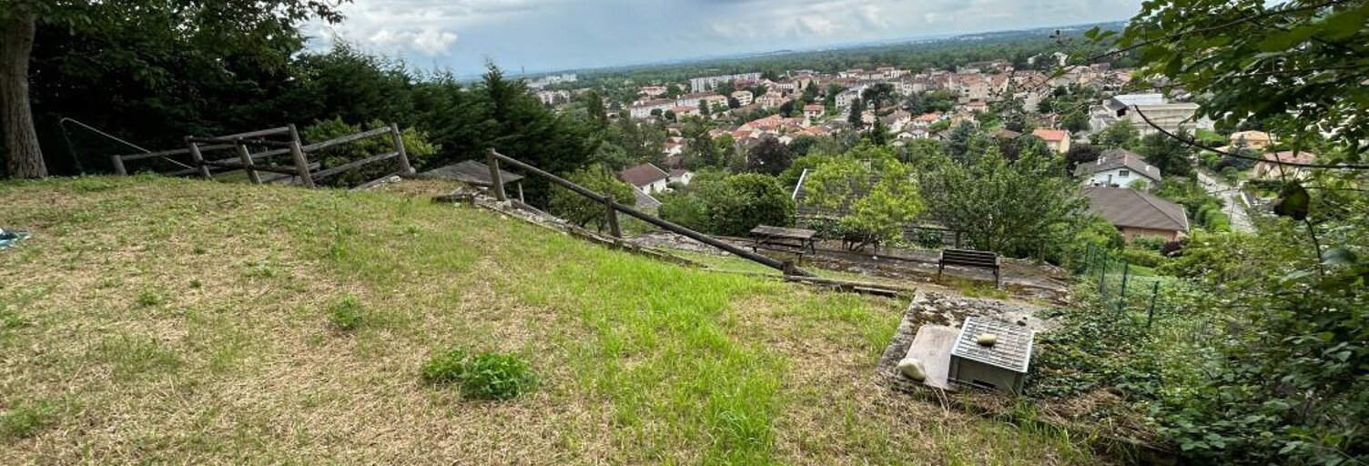 Terrain  580 m² à vendre à Miribel (01700)