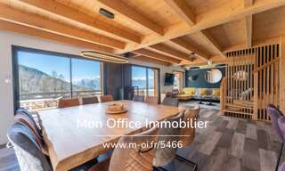 Maison 6 Pièces 185 m² à vendre à Les Orres (05200)