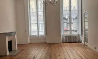 Appartement 3 Pièces 120 m² à louer à Bordeaux (33000)