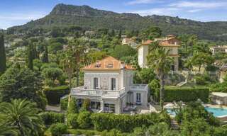 Maison 7 Pièces 240 m² à vendre à Vence (06140)