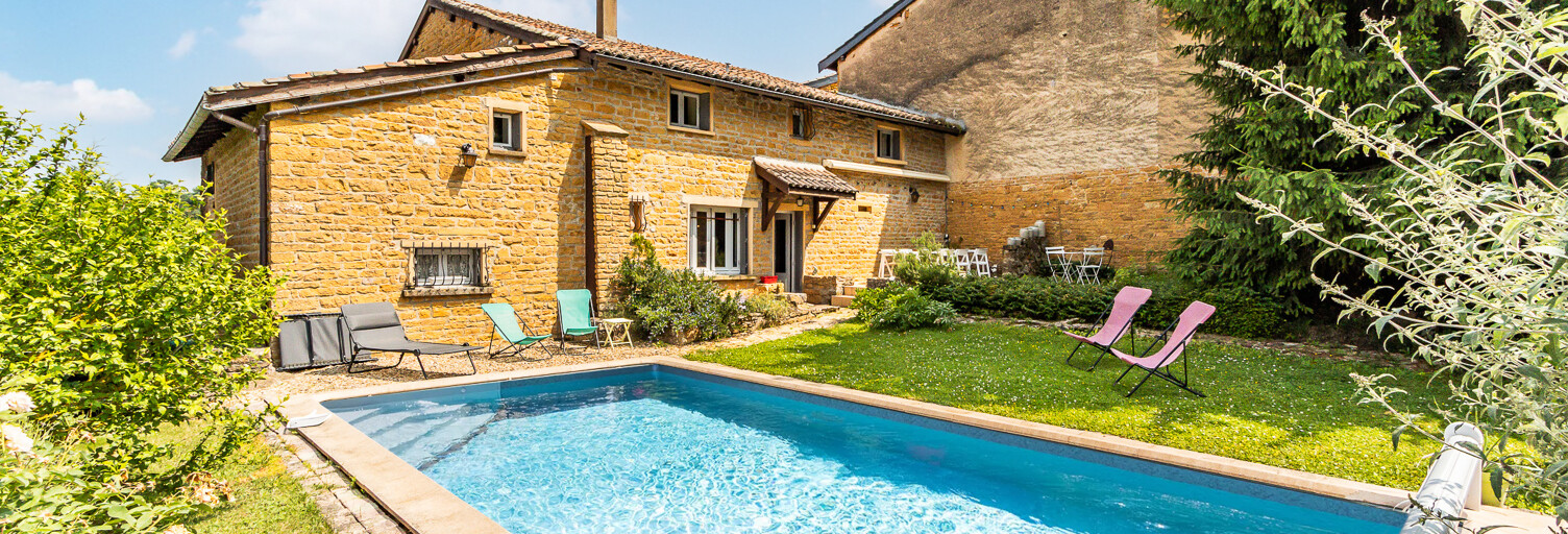 Maison 7 Pièces 170 m² à vendre à Ville-sur-Jarnioux (69640)