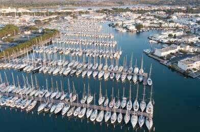 Commerce 2 pièces 490000 €