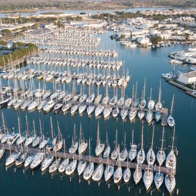 Commerce 2 pièces 490000 €