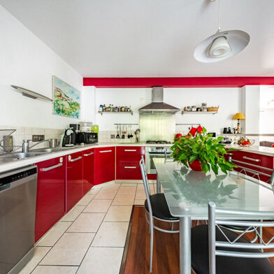 Maison 6 pièces 399000 €