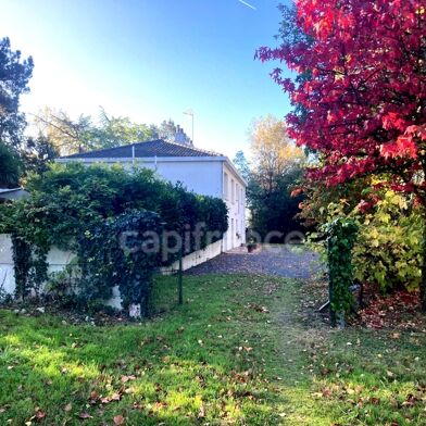 Maison 10 pièces 367200 €