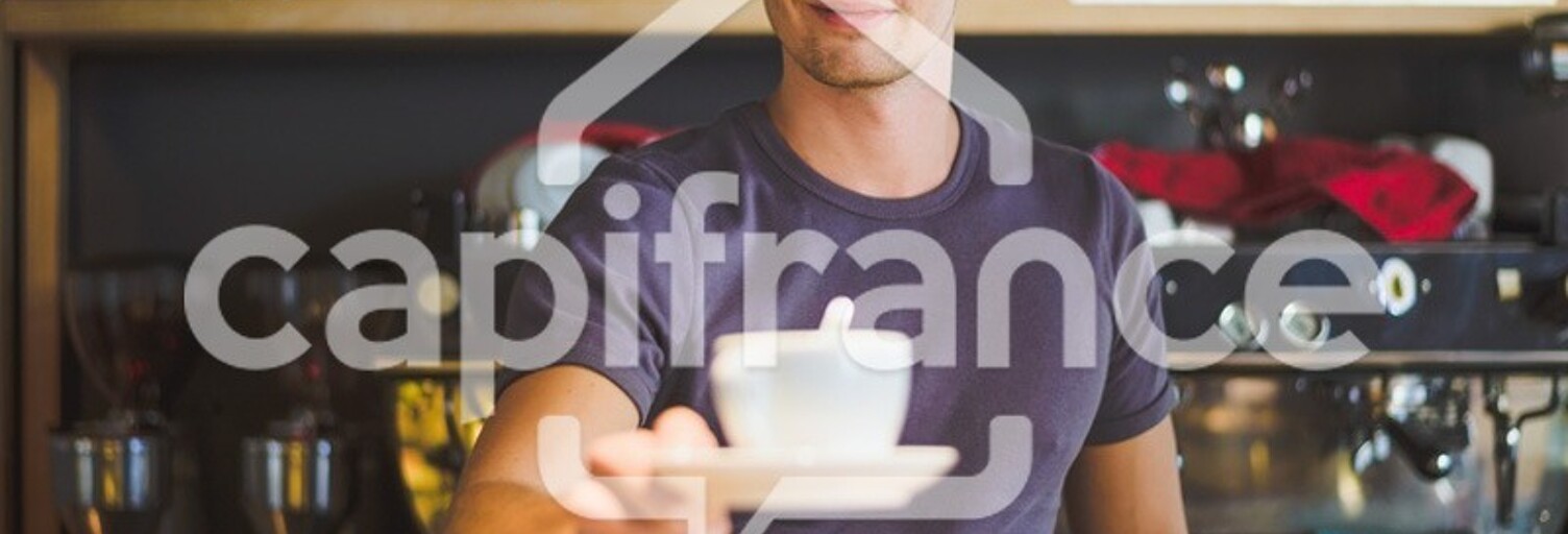 Commerce 1 Pièce 80 m² à louer à Carros (06510)