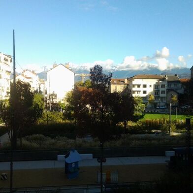 Appartement 1 pièces 320 €