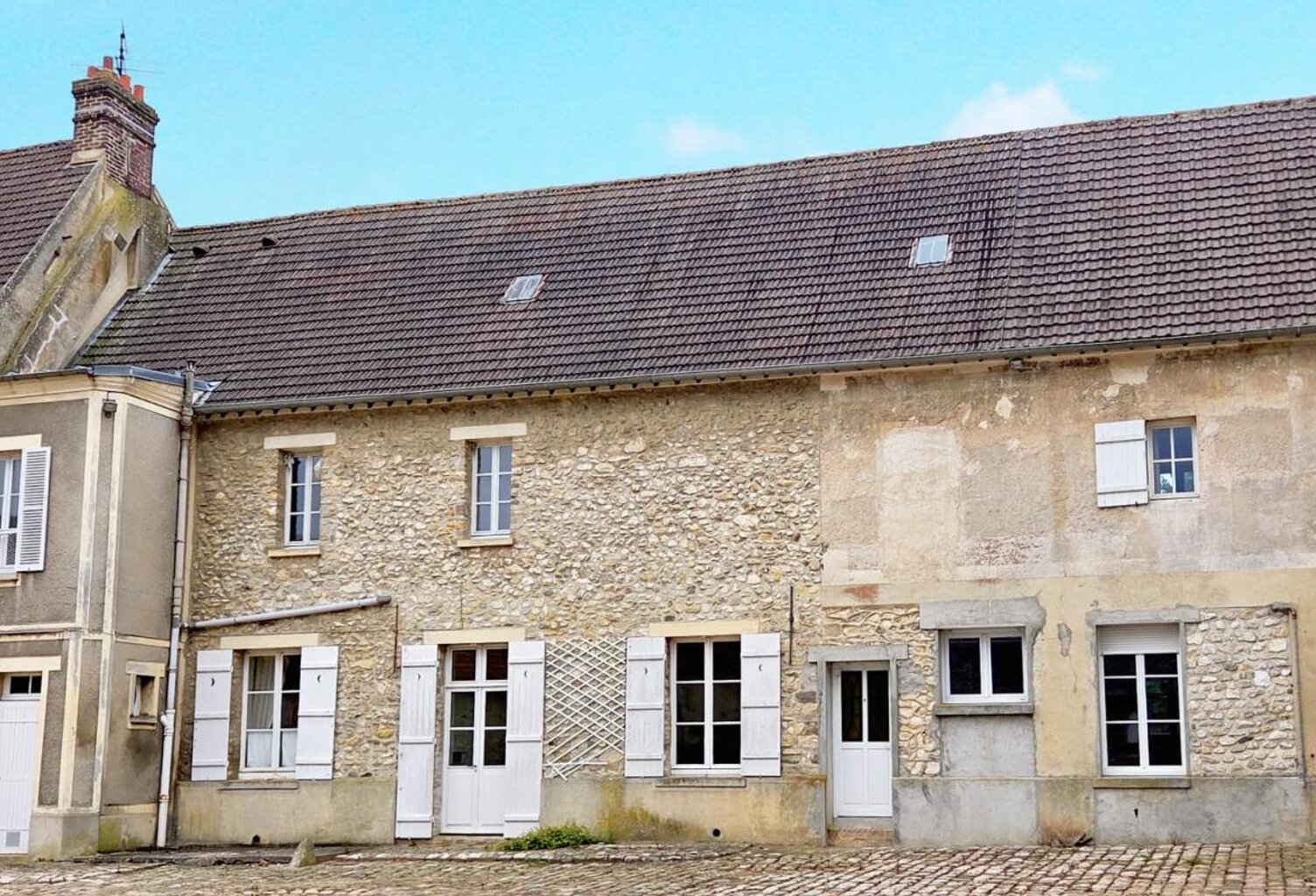 CHEVREVILLE (60) - Maison en pierre 5p - 131m² — photo 1