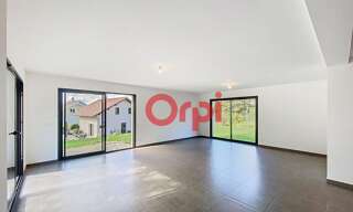 Maison 5 Pièces 122 m² à louer à Beaumont (74160)