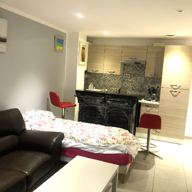Appartement 1 pièces 650 €