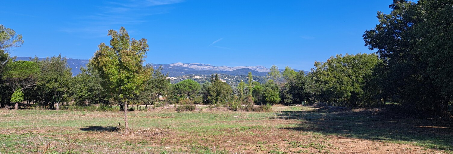 Terrain 1514 m² à construire Tourrettes (83440)