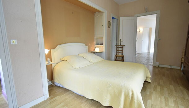 Villa / Maison 5 pièces  à vendre Givry 71640