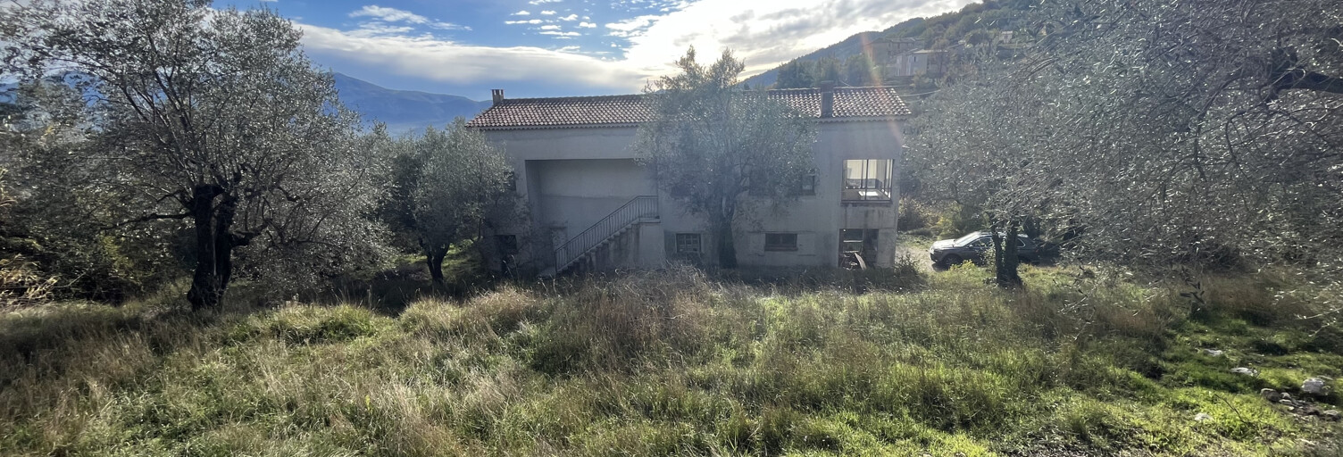 Terrain  3293 m² à vendre à Châteauneuf-Villevieille (06390)