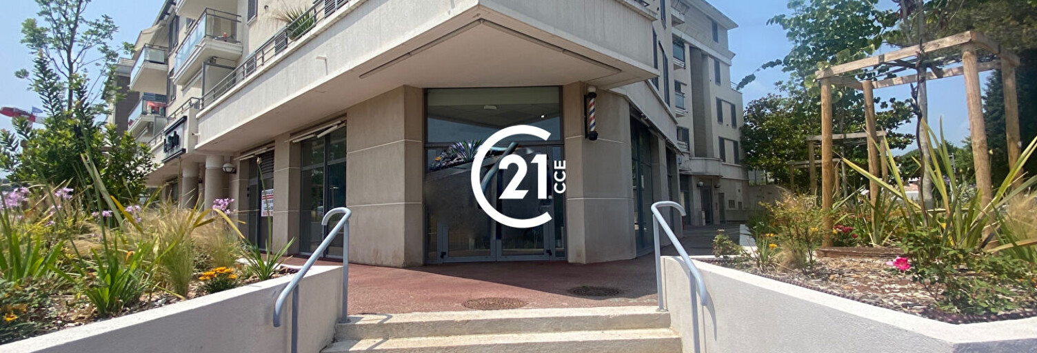 Commerce  90 m² à louer à Antibes (06600)