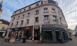 Bureau  141 m² à louer à Auxerre (89000)