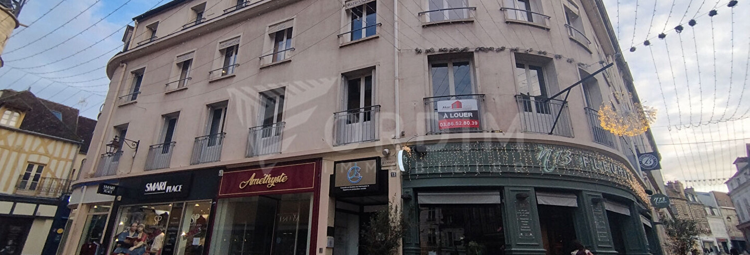 Bureau  141 m² à louer à Auxerre (89000)
