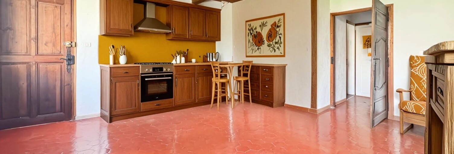 Appartement 3 Pièces 52 m² à vendre à Entrevaux (04320)