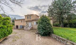 Maison 9 Pièces 201 m² à vendre à Aix-en-Provence (13090)