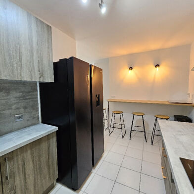 Appartement 1 pièces 560 €