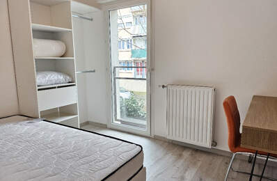 À LOUER   CHAMBRE MEUBLÉE EN COLOCATION   APPARTEMENT 4 CHAM — photo du bien