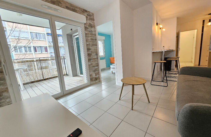 À LOUER   CHAMBRE MEUBLÉE EN COLOCATION   APPARTEMENT 4 CHAM — photo 4