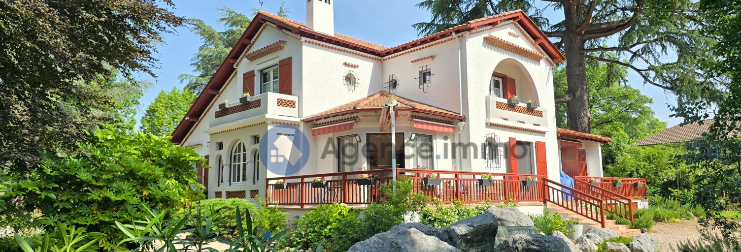 Maison 6 Pièces 207 m² à vendre à Navarrenx (64190)