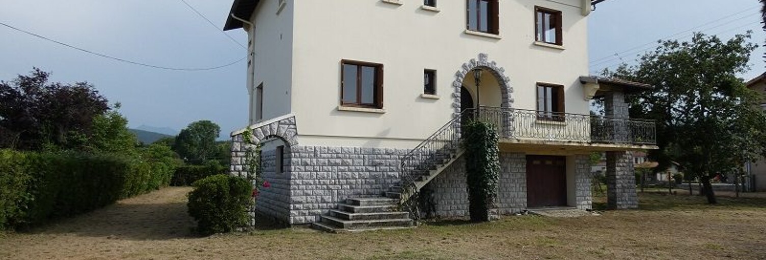 Maison 8 Pièces 144 m² à vendre à Labarthe-Rivière (31800)