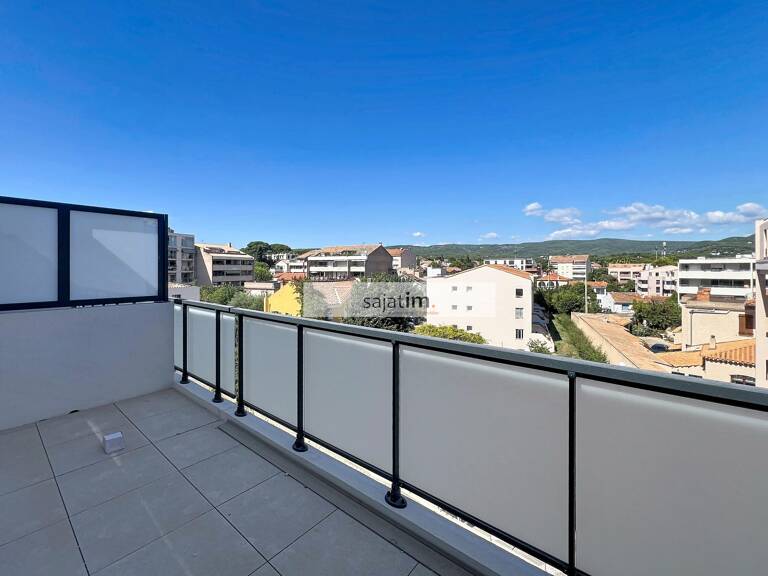 T3 GRANDE TERRASSE à 20 m de la PLAGE — photo 1