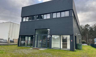 Commerce  269 m² à louer à Parempuyre (33290)