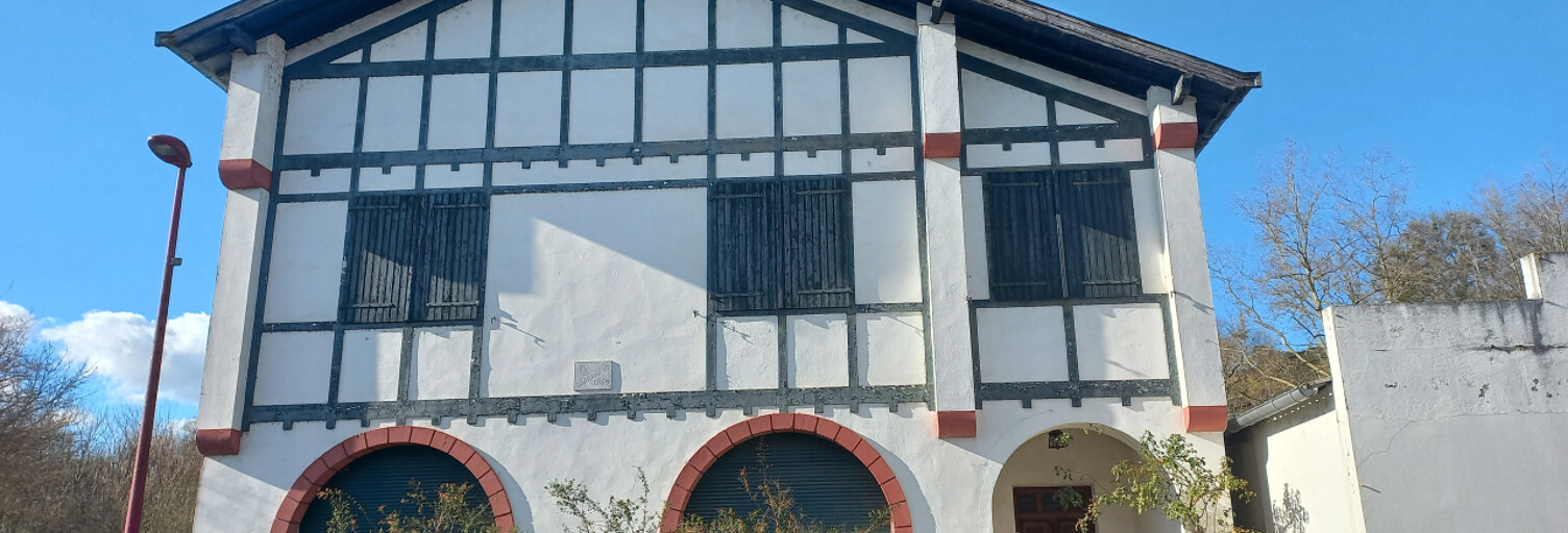 Maison  187 m² à vendre à Saint-Palais (64120)