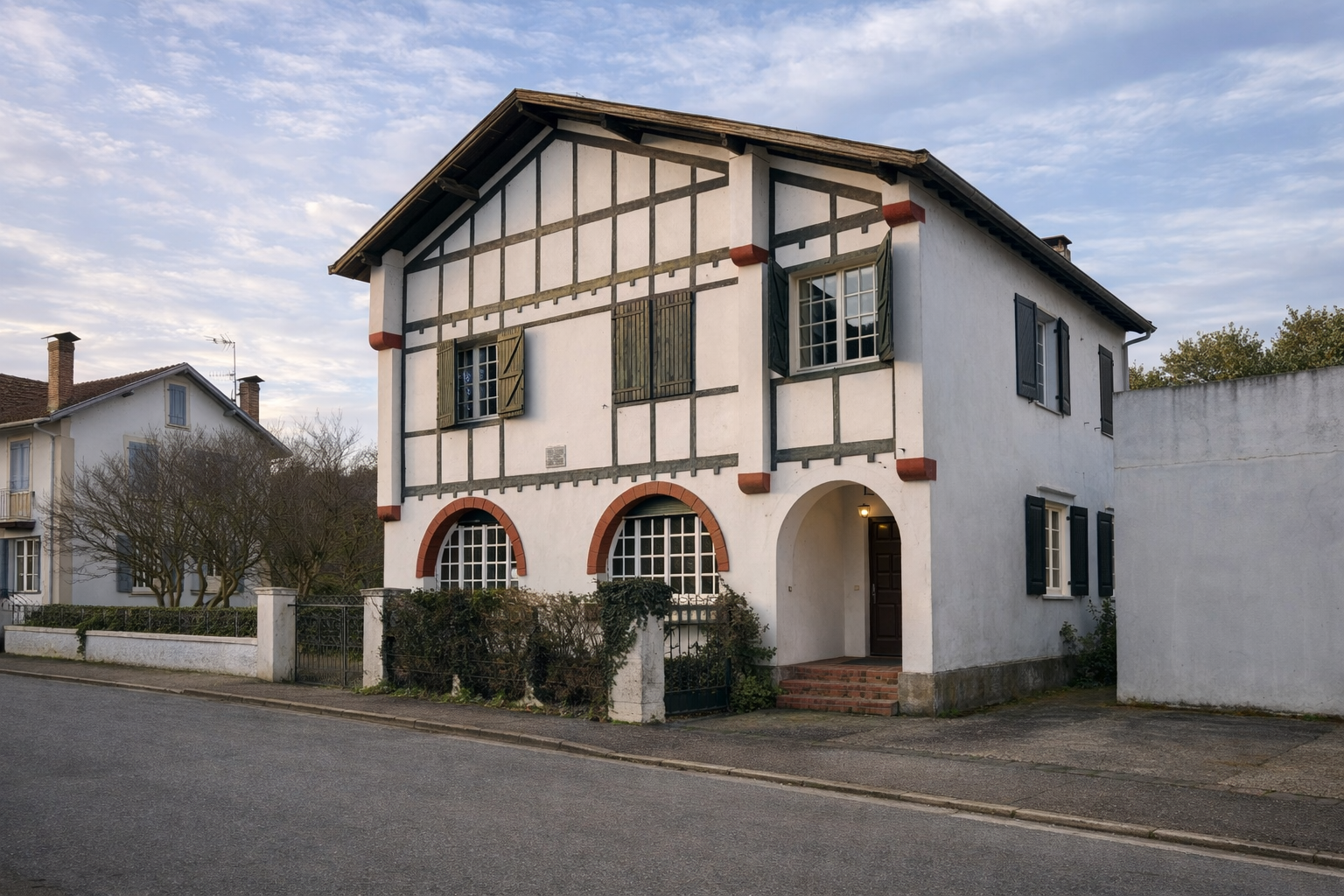 Villa / Maison  T8 à vendre Saint-Palais 64120