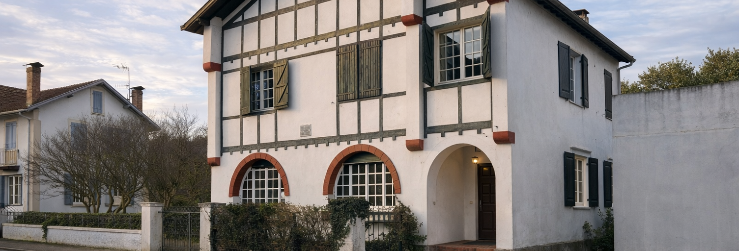 Maison 8 Pièces 187 m² à vendre à Saint-Palais (64120)