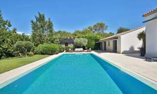 Maison 6 Pièces 225 m² à vendre à Roquefort-les-Pins (06330)