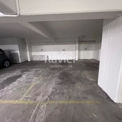 Garage  62500 €
