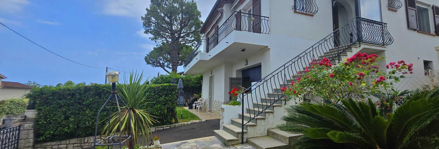 Maison 5 Pièces 130 m² à vendre à Cagnes-sur-Mer (06800)